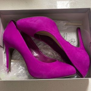 Jessica Simpson purple suede heels